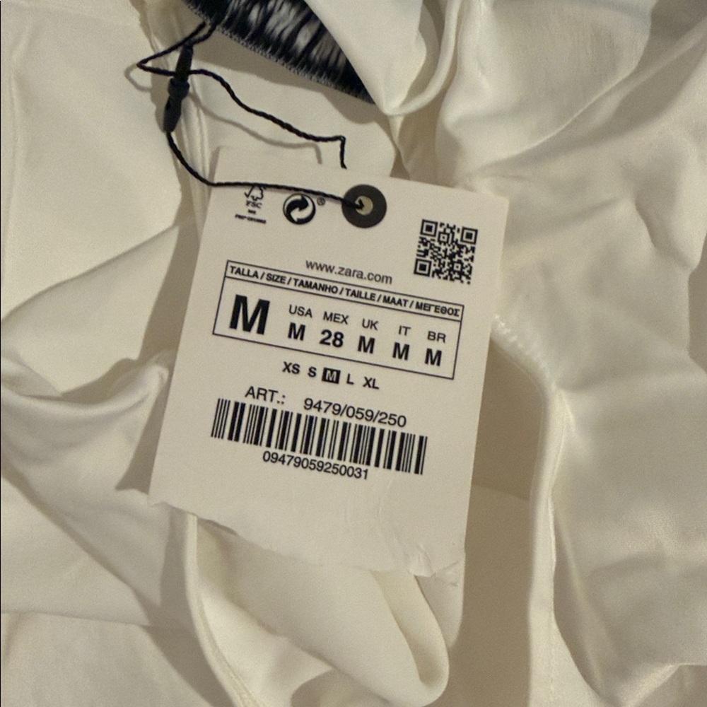 Zara White Asymmetrical Crop Top Long Sleeve Minimal Chic Medium NWT - Picture 8 of 8